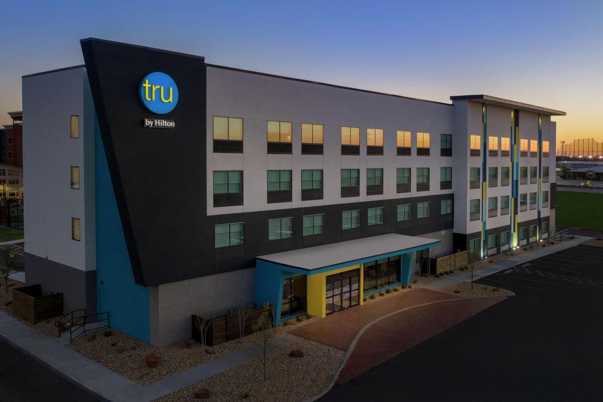 Tru By Hilton Lubbock Southwest Hotel Exterior photo